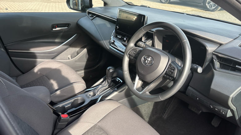 Toyota Corolla 1.8 VVT-i Hybrid Icon Tech 5dr CVT Hybrid Hatchback